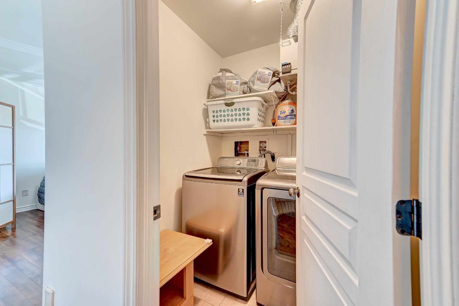 









638


Rue des Sureaux

, 2,
Boucherville,




QC
J4B0J4

