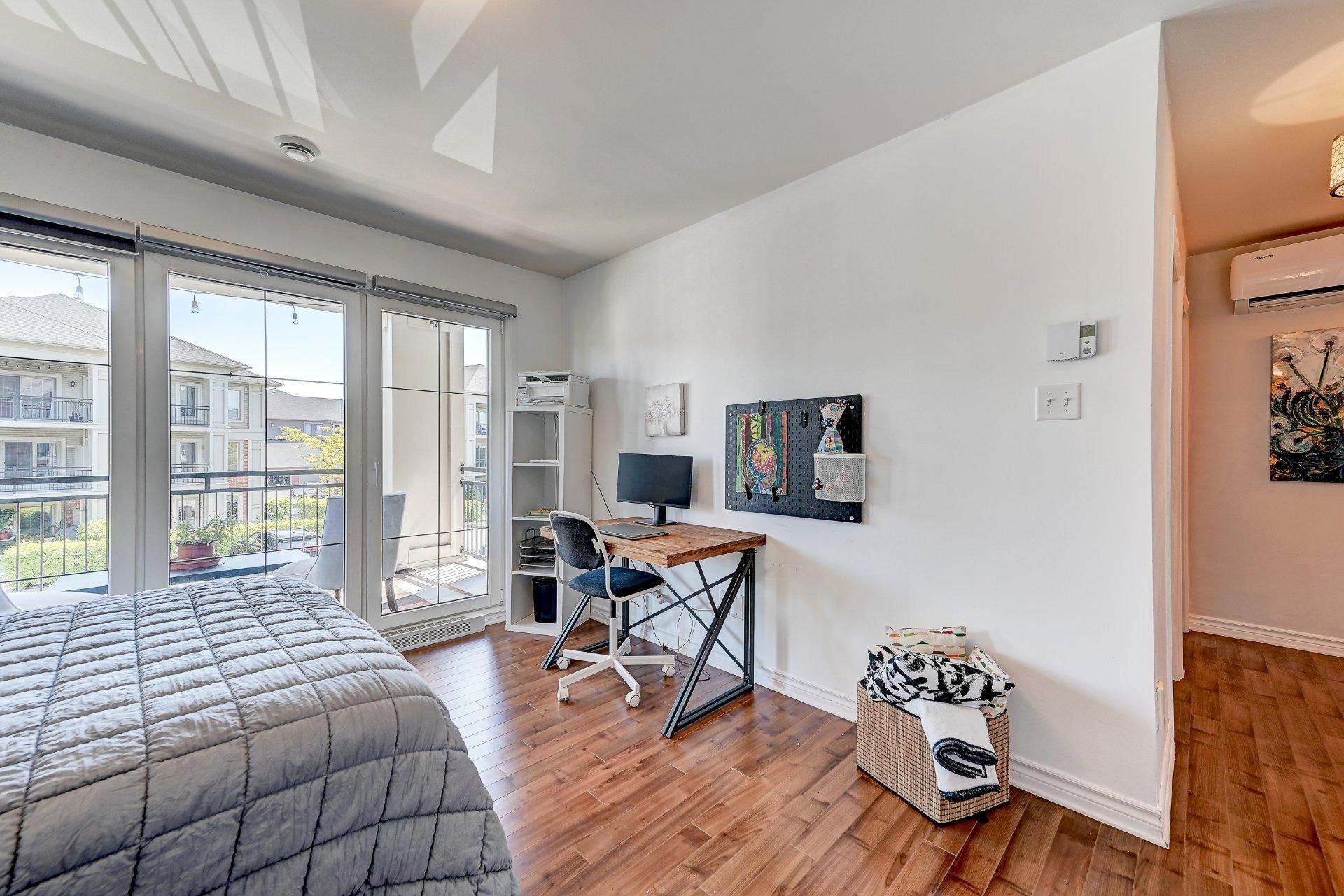 









638


Rue des Sureaux

, 2,
Boucherville,




QC
J4B0J4

