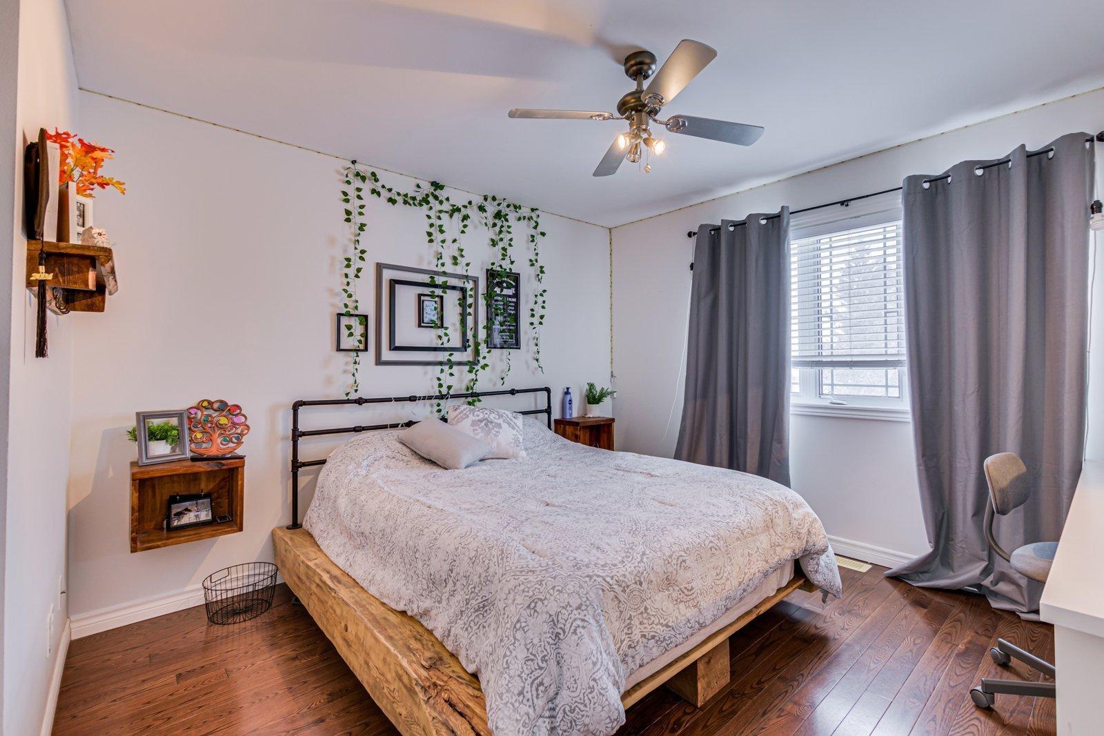 









24


Rue de Fermont

,
Gatineau (Gatineau),




QC
J8R2E5

