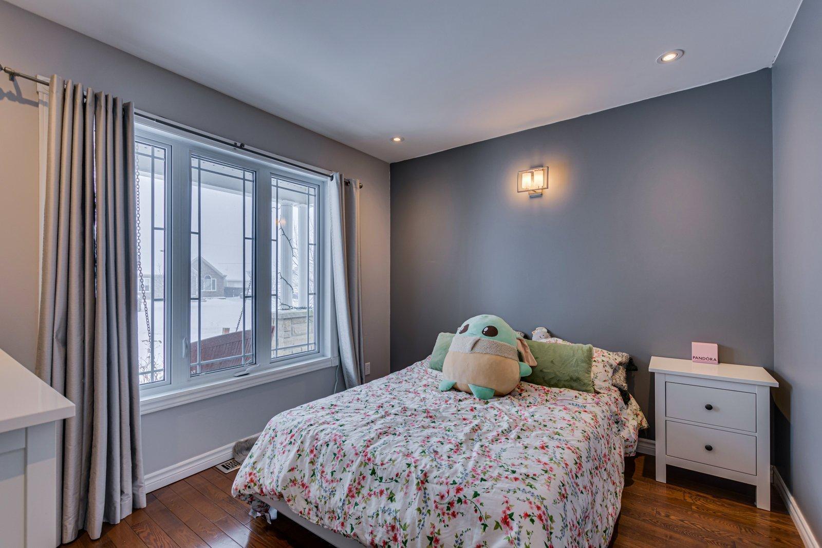 









24


Rue de Fermont

,
Gatineau (Gatineau),




QC
J8R2E5

