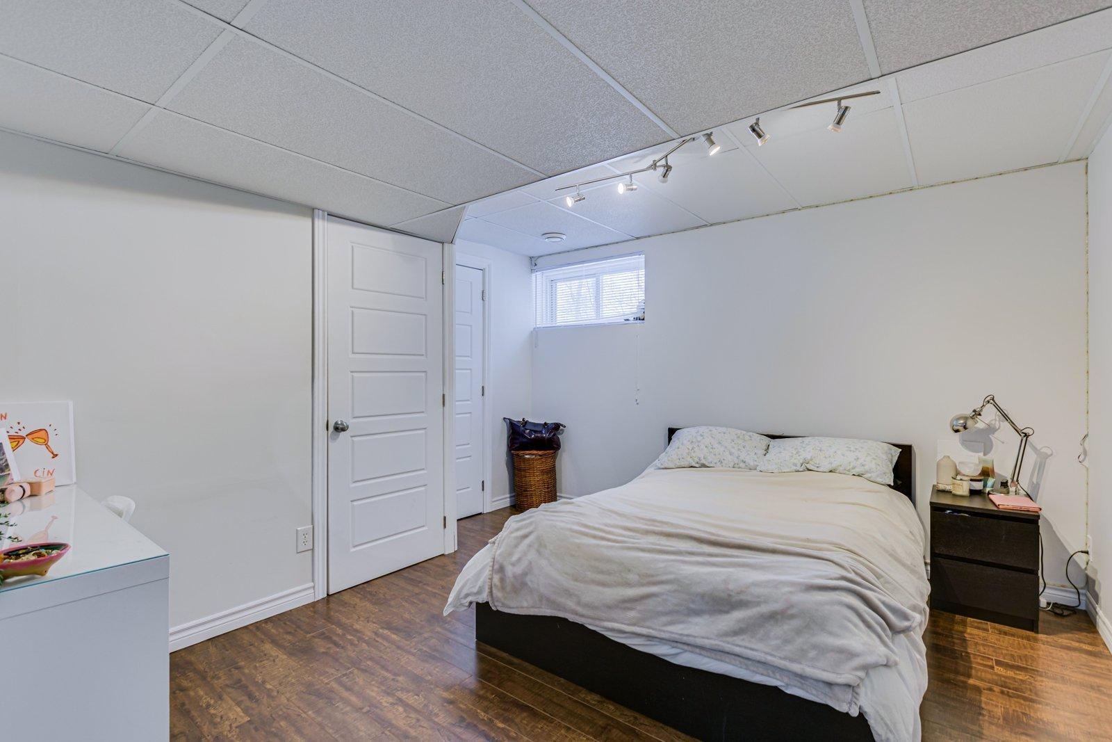 









24


Rue de Fermont

,
Gatineau (Gatineau),




QC
J8R2E5


