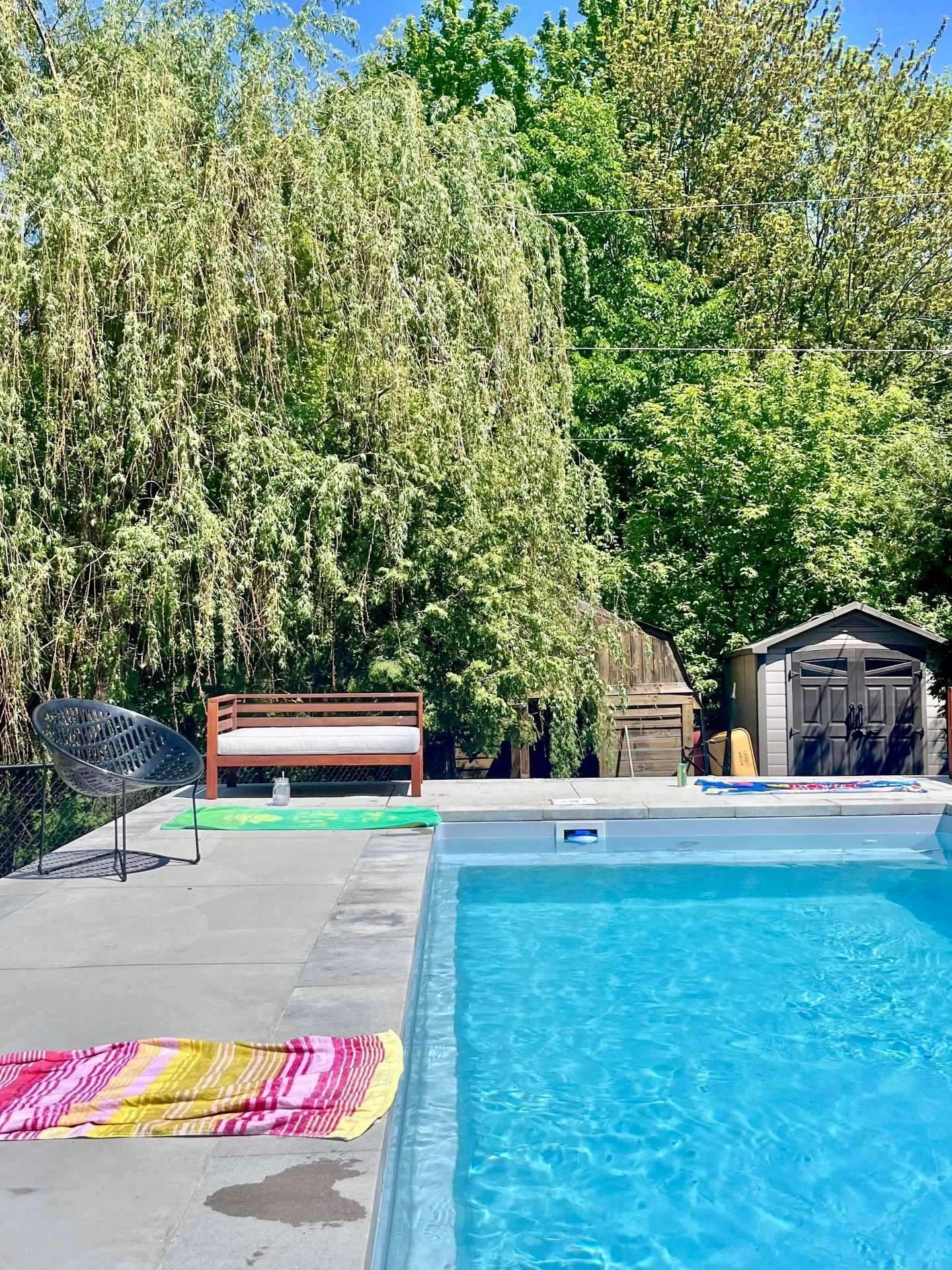 









24


Rue de Fermont

,
Gatineau (Gatineau),




QC
J8R2E5

