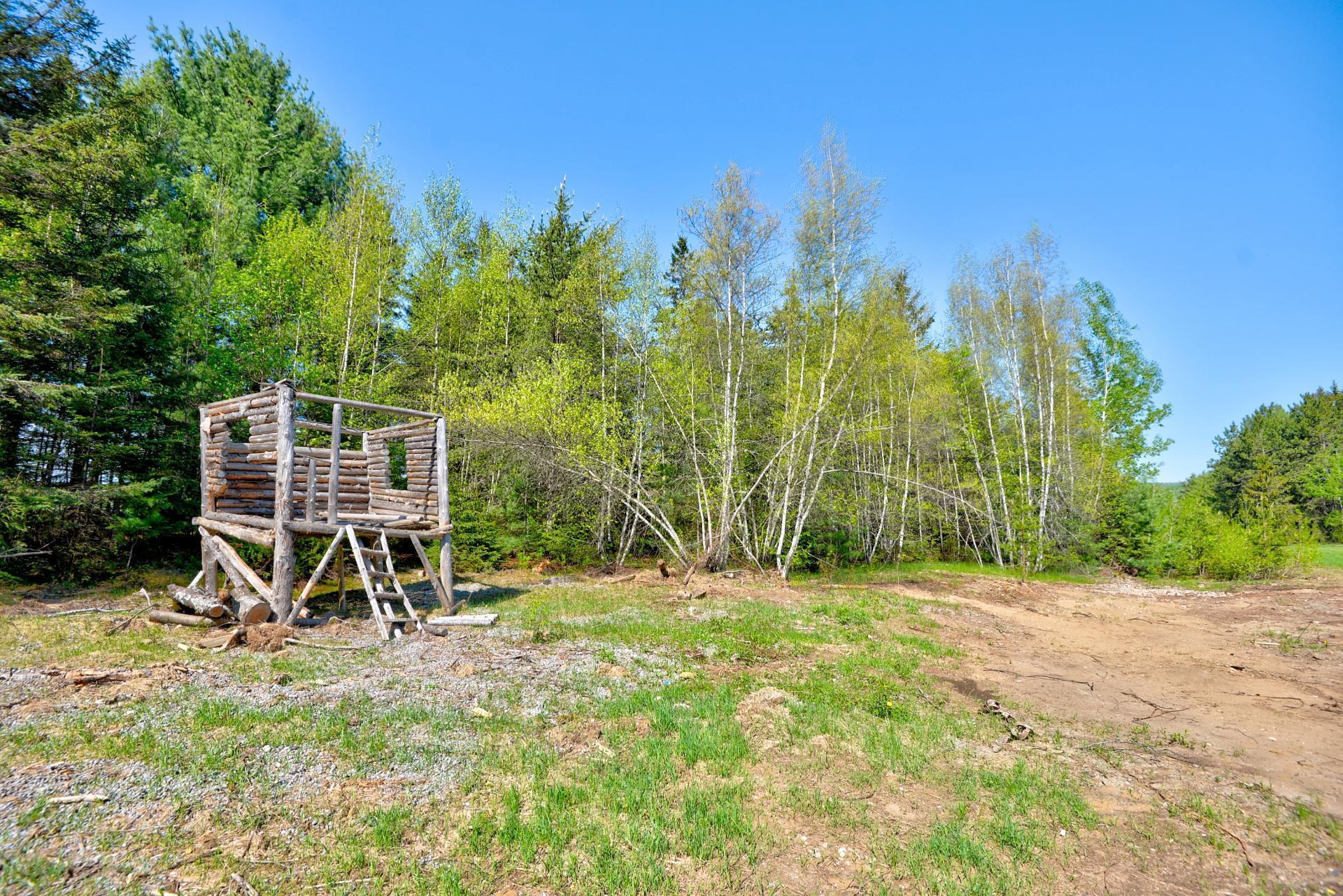 









1030


Route St-Joseph

,
Sainte-Émélie-de-l'Énergie,




QC
J0K2K0

