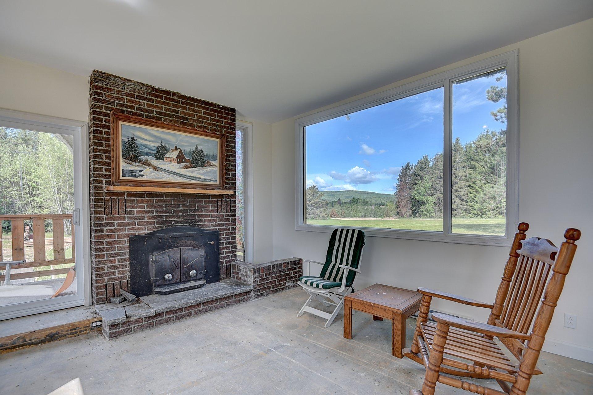 









1030


Route St-Joseph

,
Sainte-Émélie-de-l'Énergie,




QC
J0K2K0

