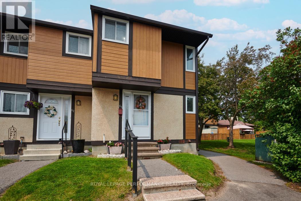 












61 - 3344 UPLANDS DRIVE

,
Ottawa,




Ontario
K1V9R9

