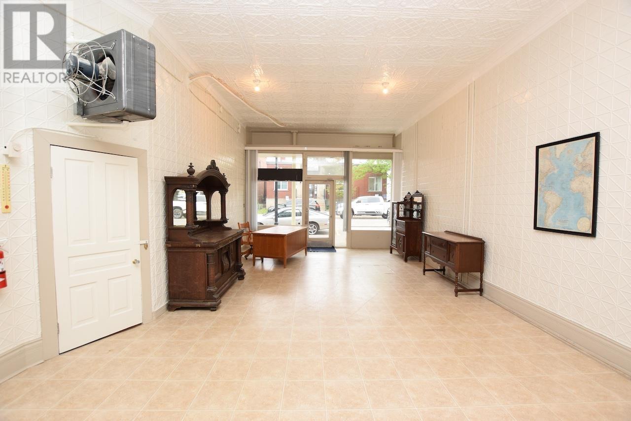 












9 Woodward AVE

,
Blind River,




Ontario
P0R1B0

