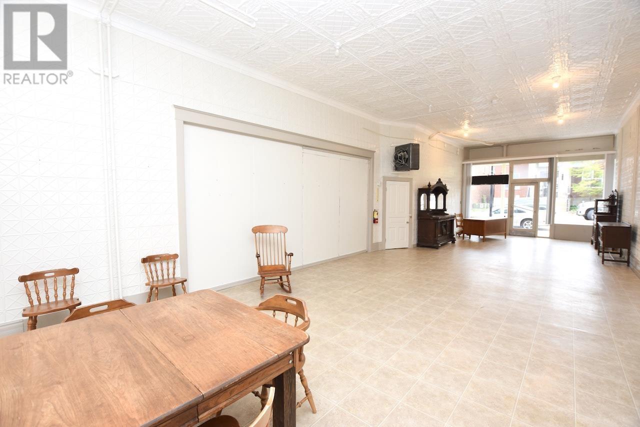 












9 Woodward AVE

,
Blind River,




Ontario
P0R1B0

