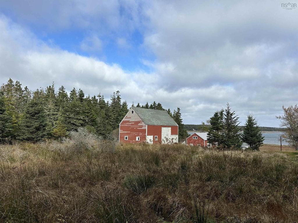 












183 Big Tancook Island Road

,
Big Tancook Island,




NS
B0J 3G0

