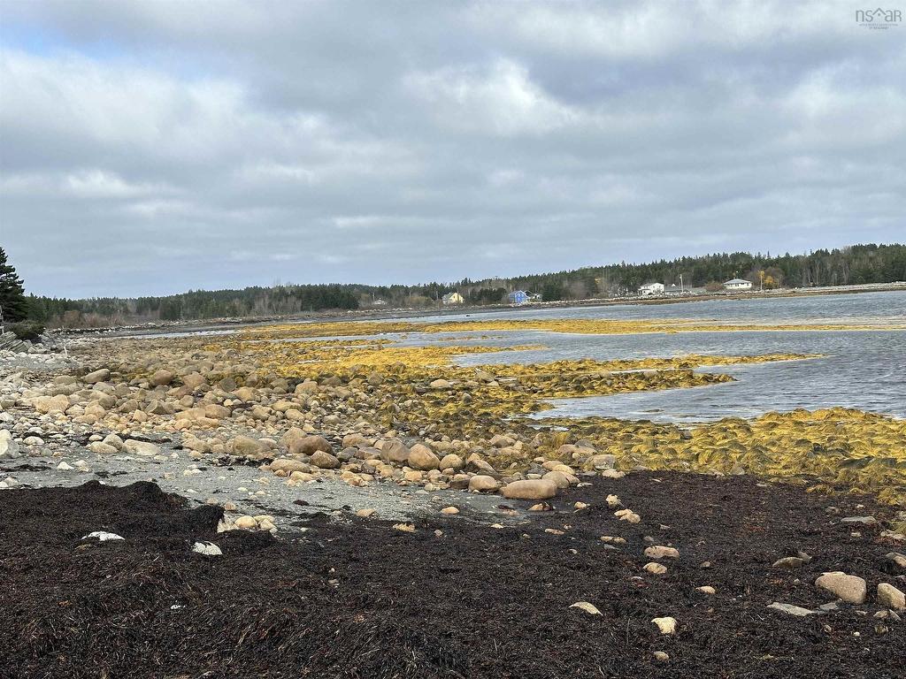 












183 Big Tancook Island Road

,
Big Tancook Island,




NS
B0J 3G0

