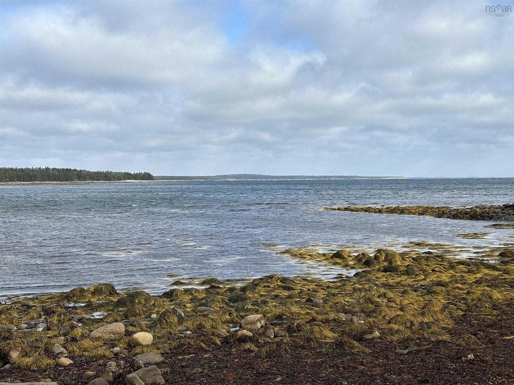 












183 Big Tancook Island Road

,
Big Tancook Island,




NS
B0J 3G0


