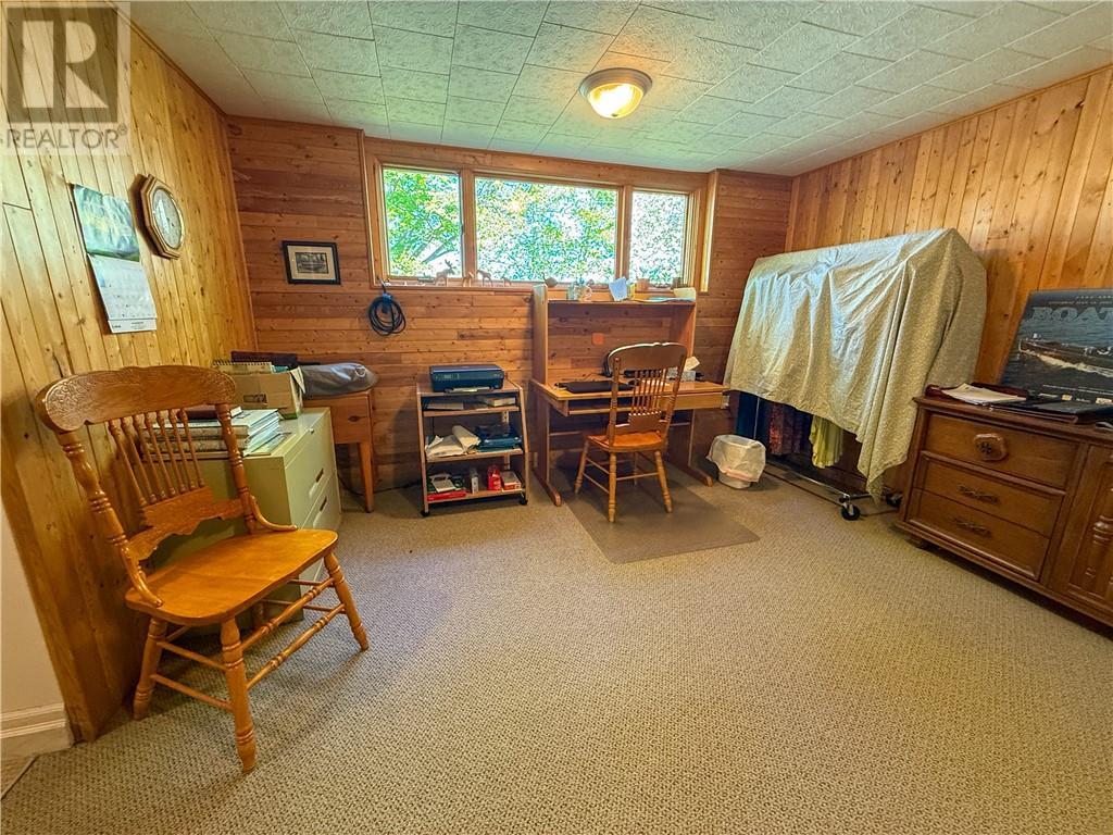 












118 Maple Drive

,
Kagawong, Manitoulin Island,




Ontario
P0P1J0

