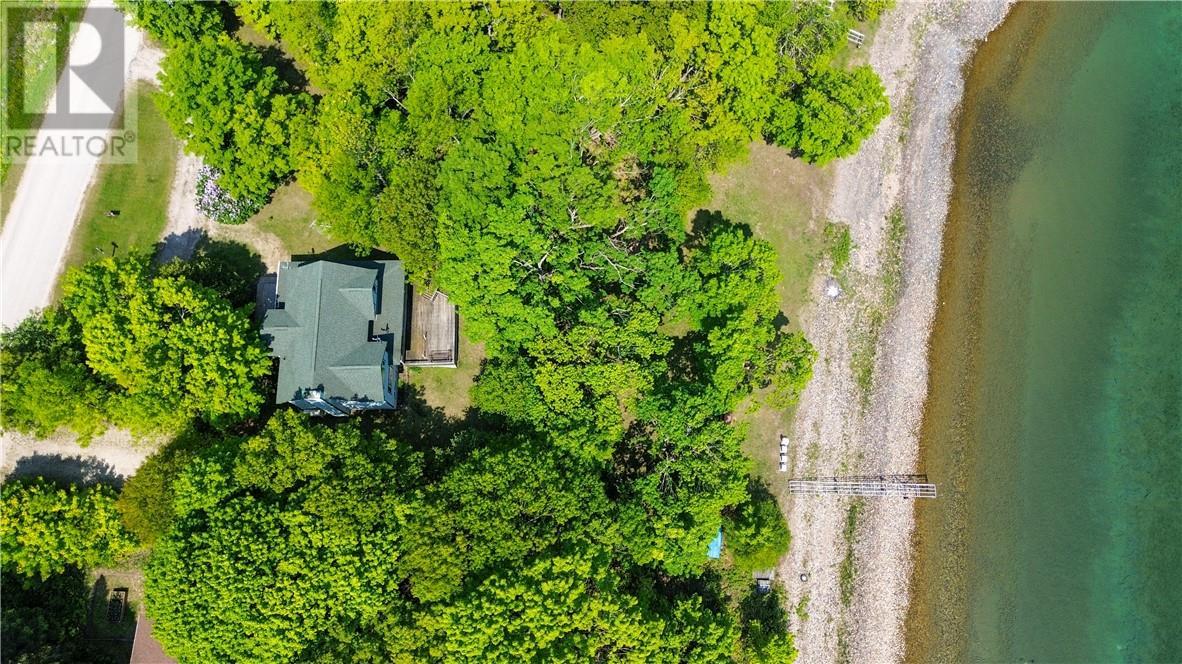 












118 Maple Drive

,
Kagawong, Manitoulin Island,




Ontario
P0P1J0

