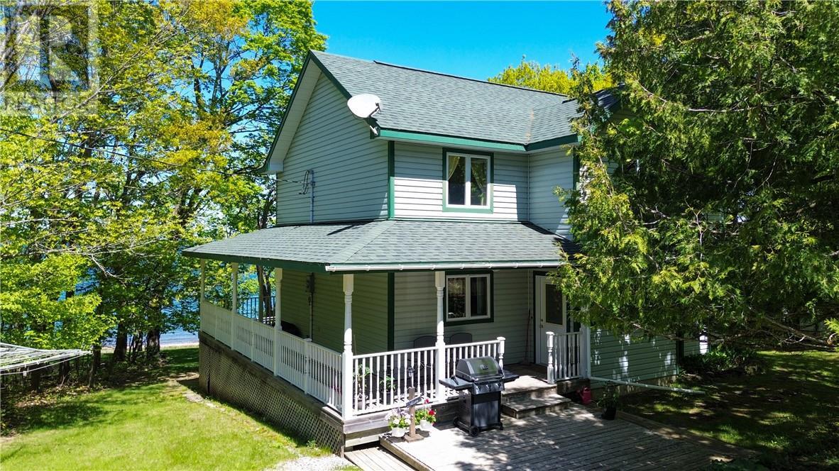 












118 Maple Drive

,
Kagawong, Manitoulin Island,




Ontario
P0P1J0


