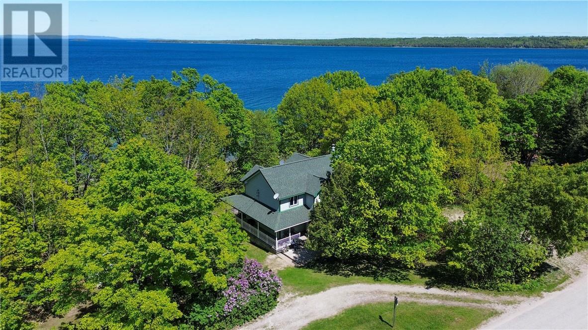 












118 Maple Drive

,
Kagawong, Manitoulin Island,




Ontario
P0P1J0

