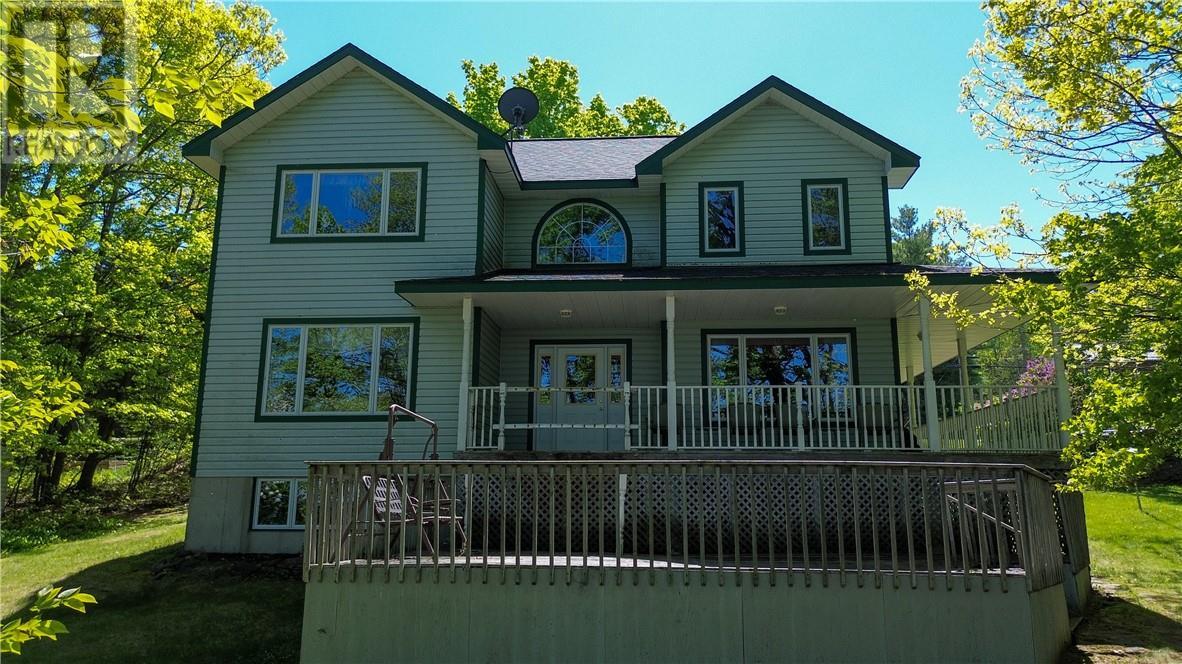 












118 Maple Drive

,
Kagawong, Manitoulin Island,




Ontario
P0P1J0


