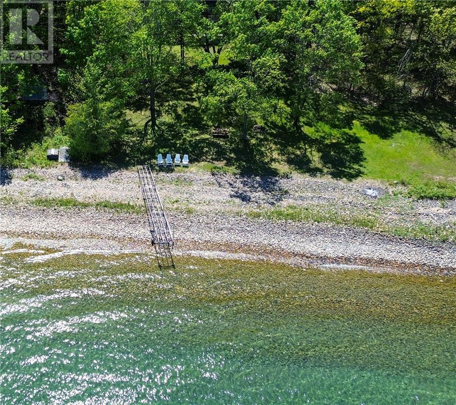 












118 Maple Drive

,
Kagawong, Manitoulin Island,




Ontario
P0P1J0

