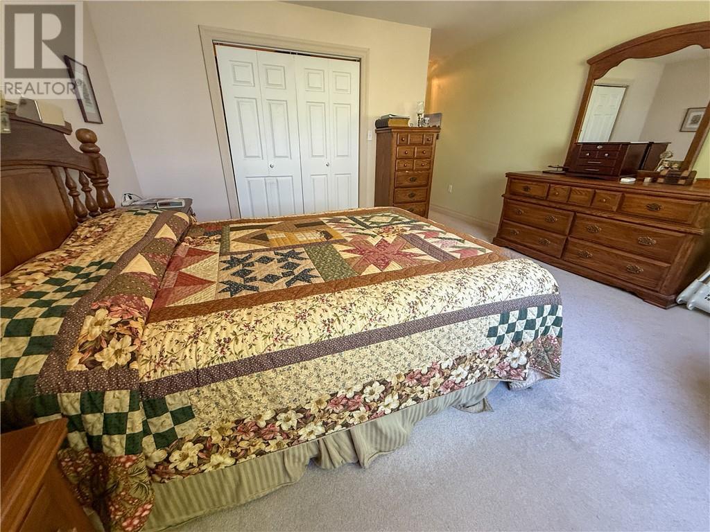 












118 Maple Drive

,
Kagawong, Manitoulin Island,




Ontario
P0P1J0

