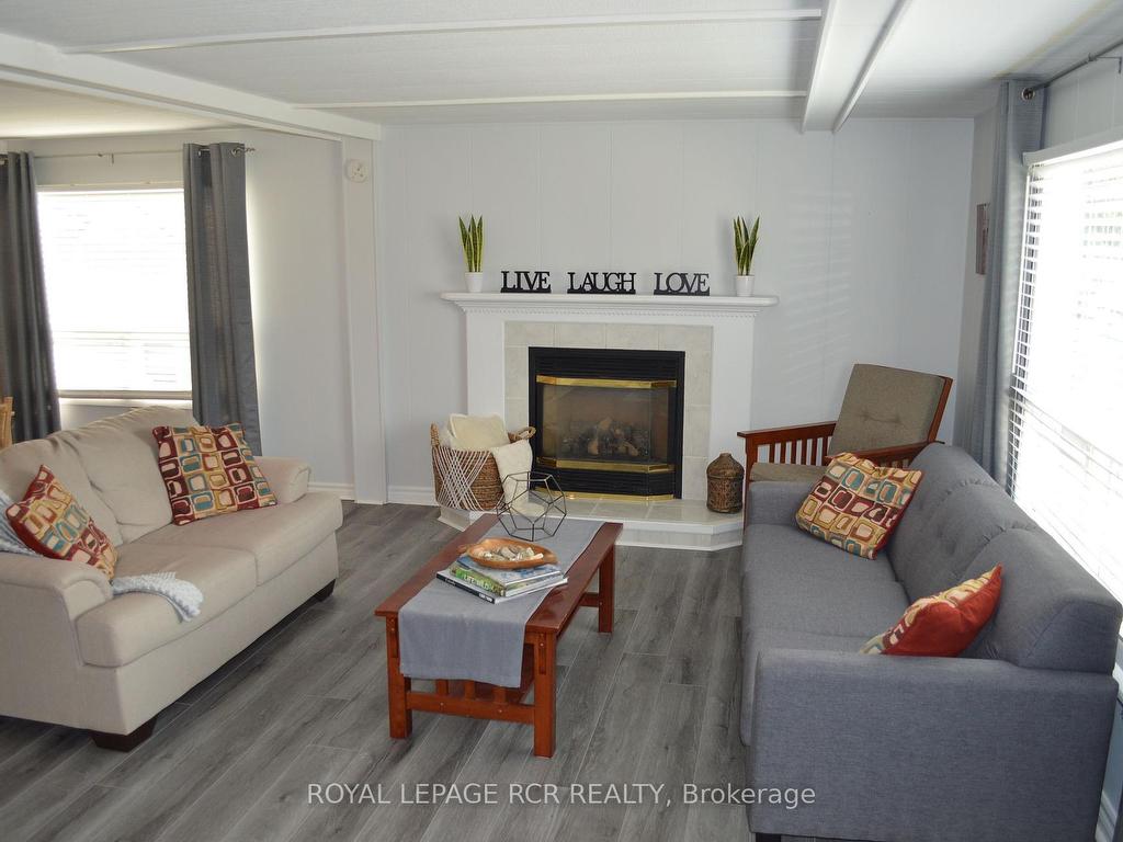 









4


Linden

Lane,
Innisfil,




ON
L9S 1P4

