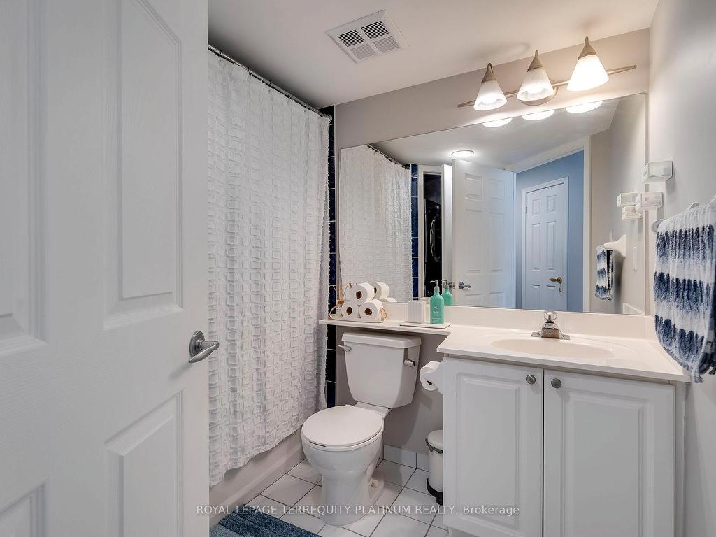 









228


Queens

Quay West, 702,
Toronto,




ON
M5J 2X1

