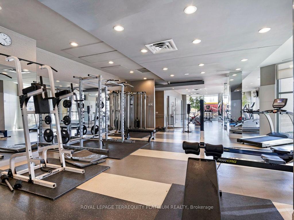 









228


Queens

Quay West, 702,
Toronto,




ON
M5J 2X1

