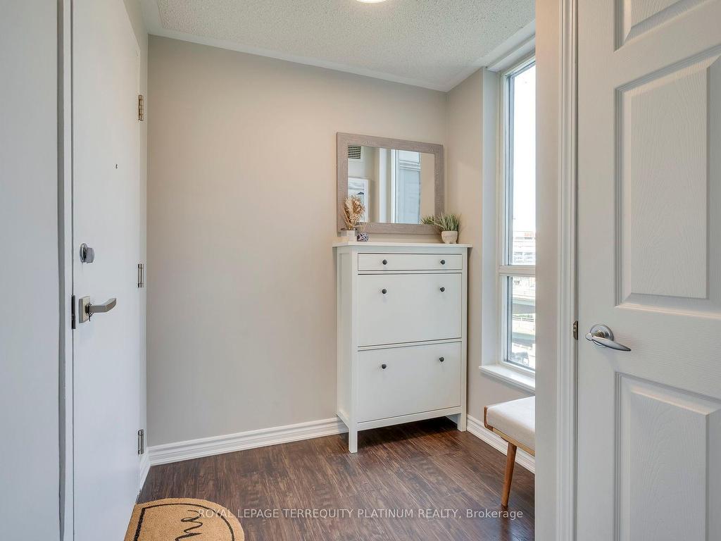 









228


Queens

Quay West, 702,
Toronto,




ON
M5J 2X1

