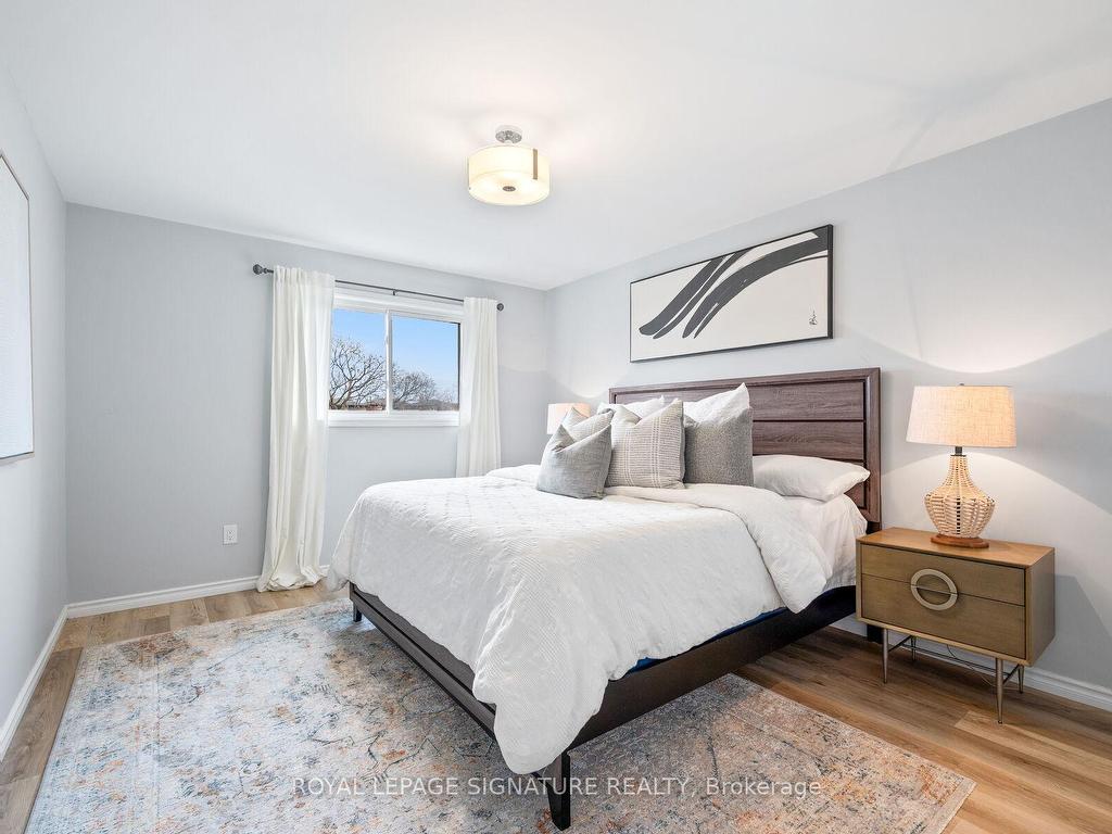 









1399


Underwood

Drive,
Mississauga,




ON
L4W 3M9

