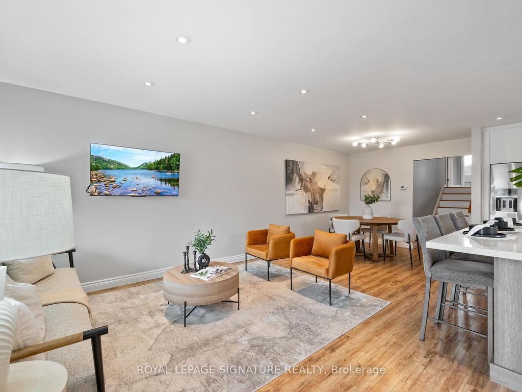 









1399


Underwood

Drive,
Mississauga,




ON
L4W 3M9

