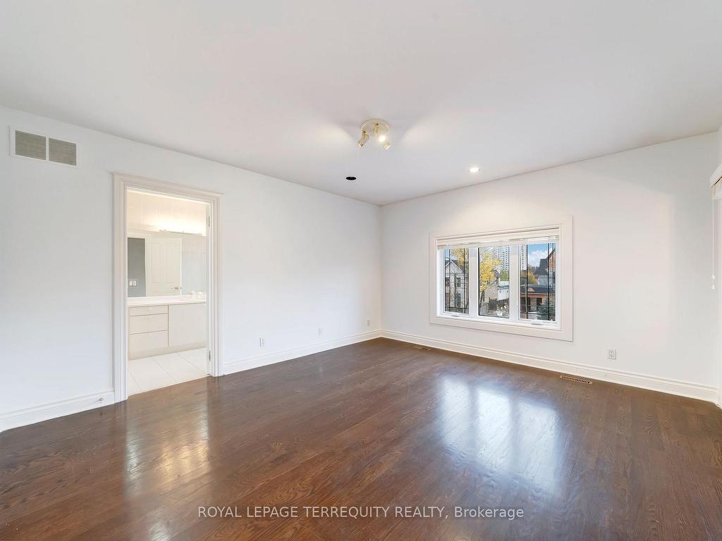 









166


Arnold

Avenue,
Vaughan,




ON
L4J 1B7

