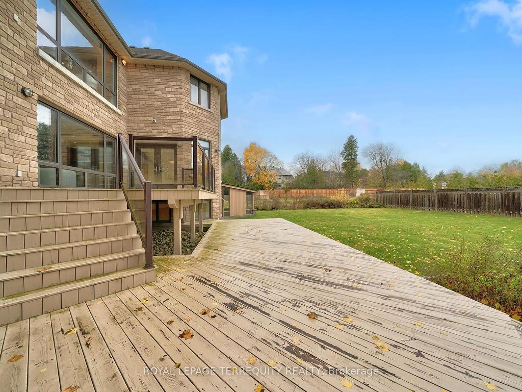 









166


Arnold

Avenue,
Vaughan,




ON
L4J 1B7

