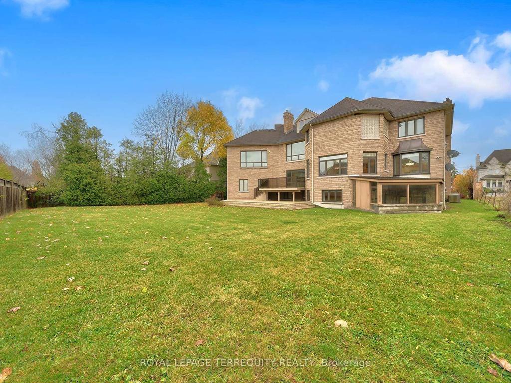 









166


Arnold

Avenue,
Vaughan,




ON
L4J 1B7

