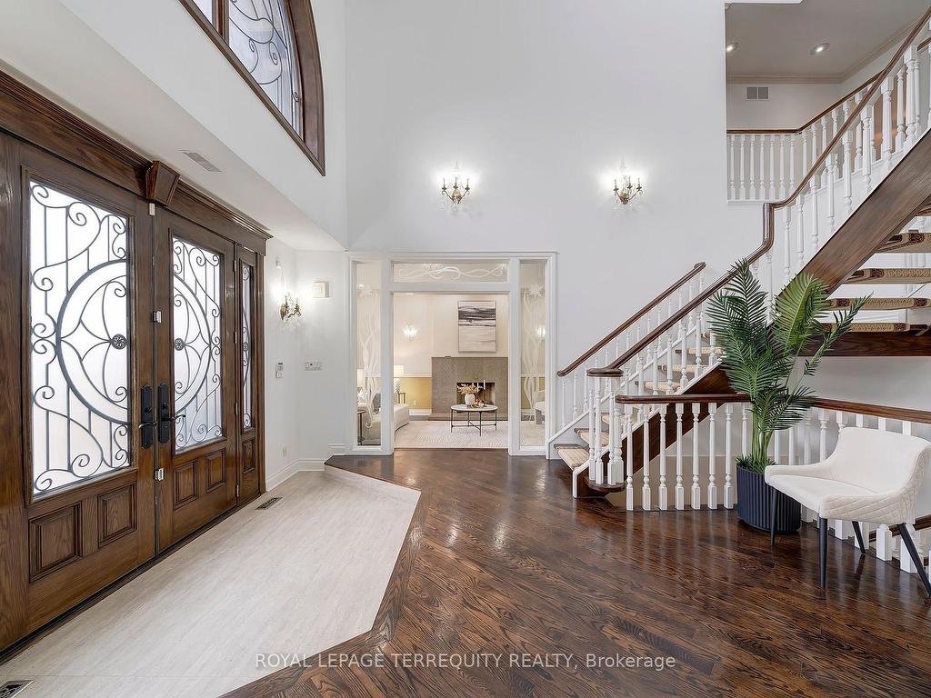 









166


Arnold

Avenue,
Vaughan,




ON
L4J 1B7

