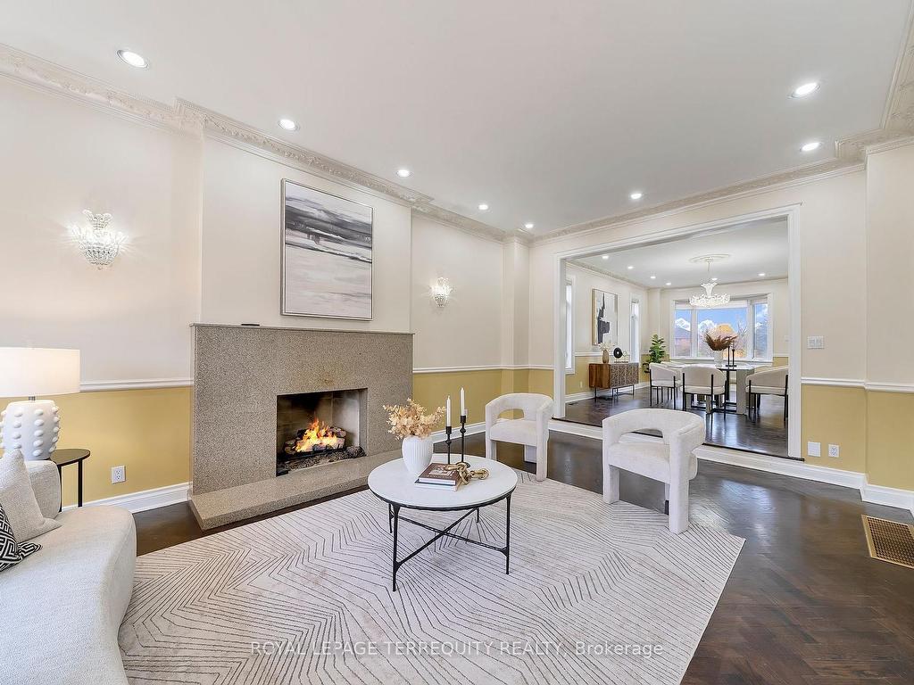









166


Arnold

Avenue,
Vaughan,




ON
L4J 1B7

