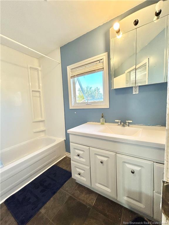 









2971


Morais

ST,
Bas-Caraquet,




NB
E1W 6A3

