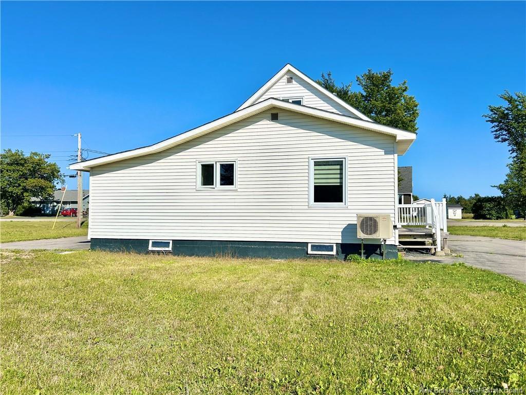 









2971


Morais

ST,
Bas-Caraquet,




NB
E1W 6A3

