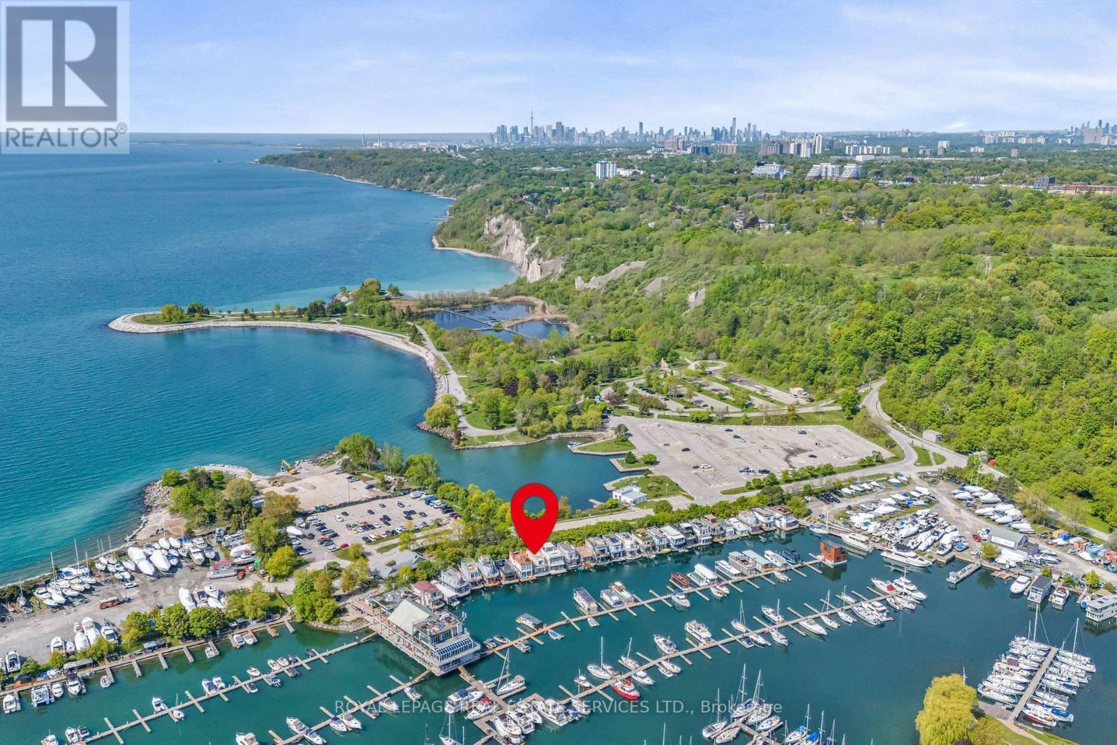 












8 - 7 BRIMLEY ROAD S

,
Toronto,




Ontario
M1M3W3


