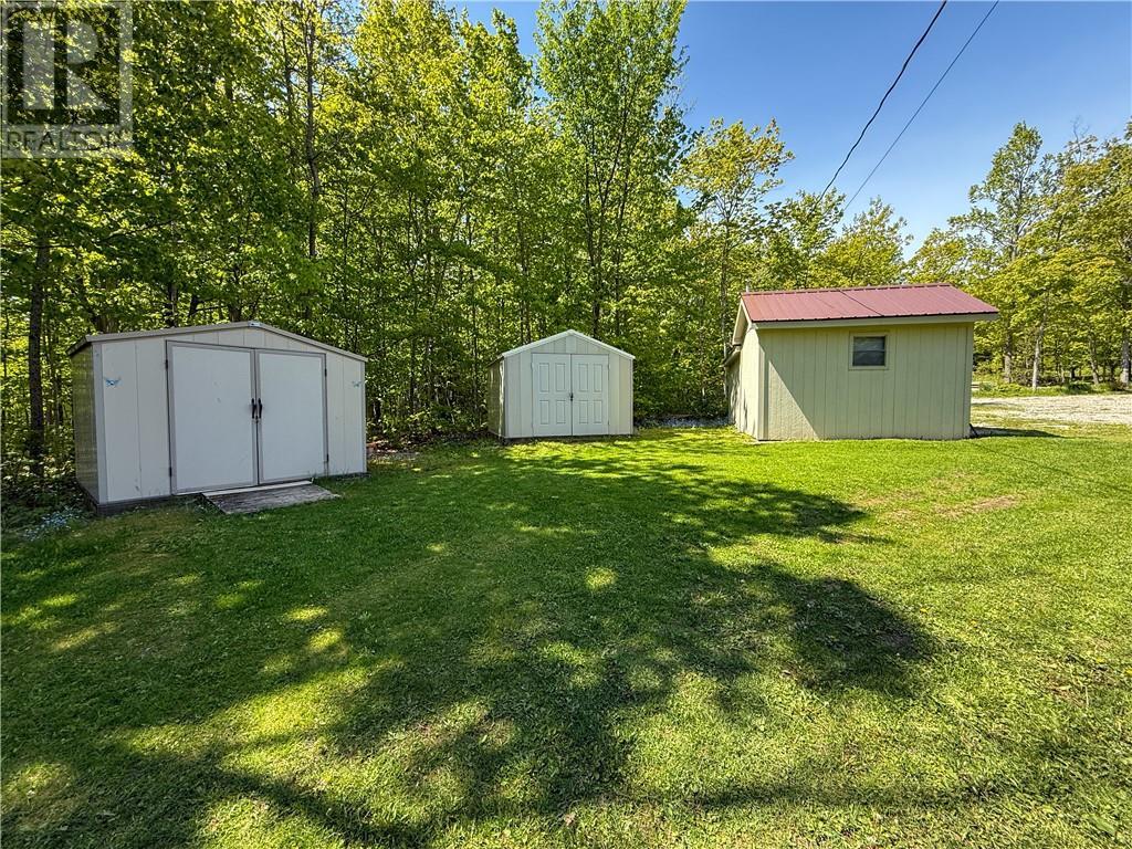 












28 Paul's Point Lane

,
Mindemoya, Manitoulin Island,




Ontario
P0P1S0

