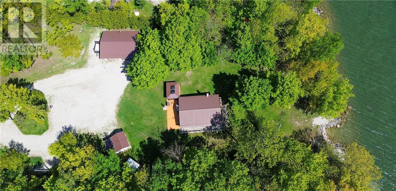 












28 Paul's Point Lane

,
Mindemoya, Manitoulin Island,




Ontario
P0P1S0

