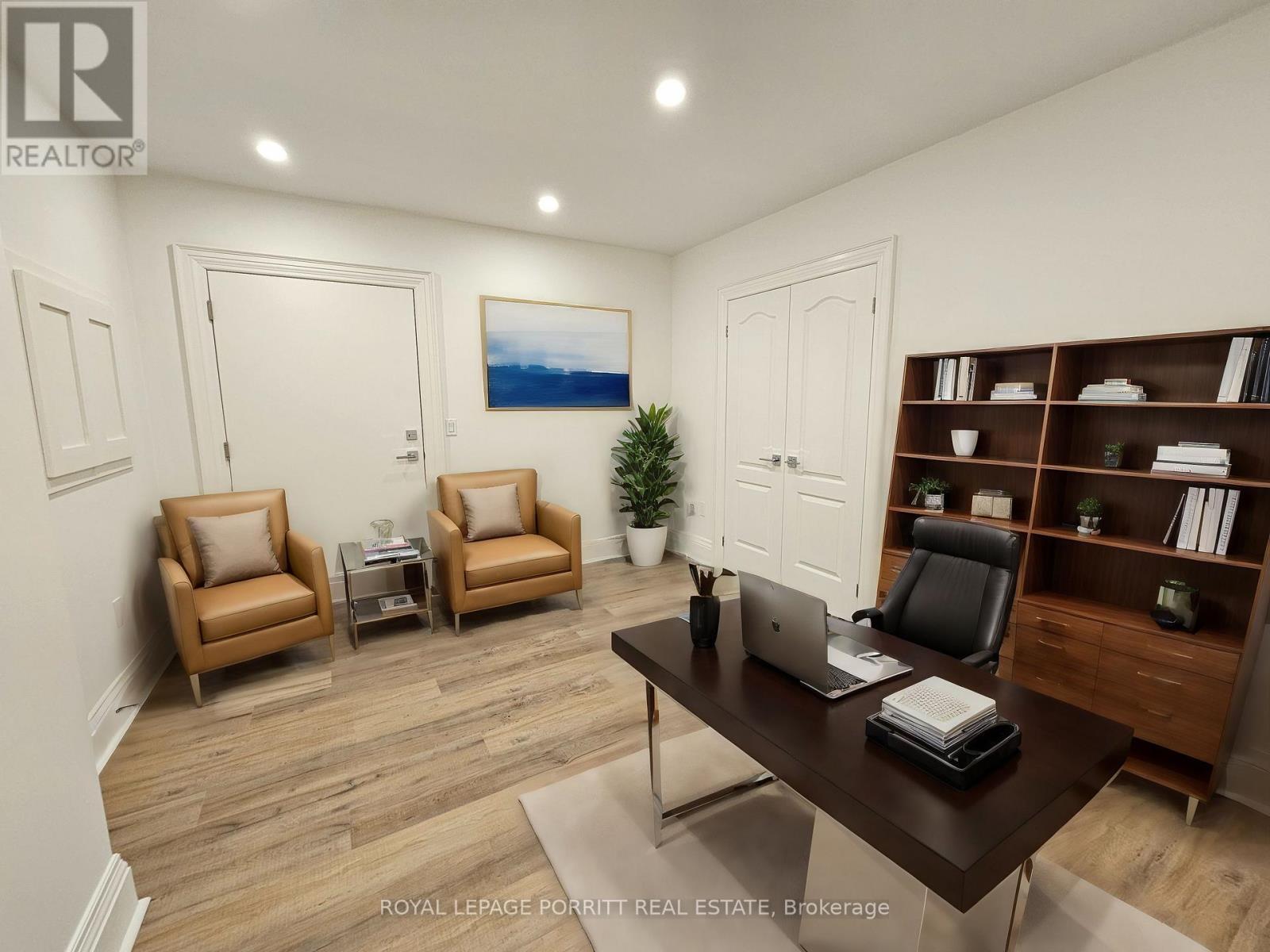 












#LOWER - 45 BRULE CRESCENT

,
Toronto,




Ontario
M6S4H8

