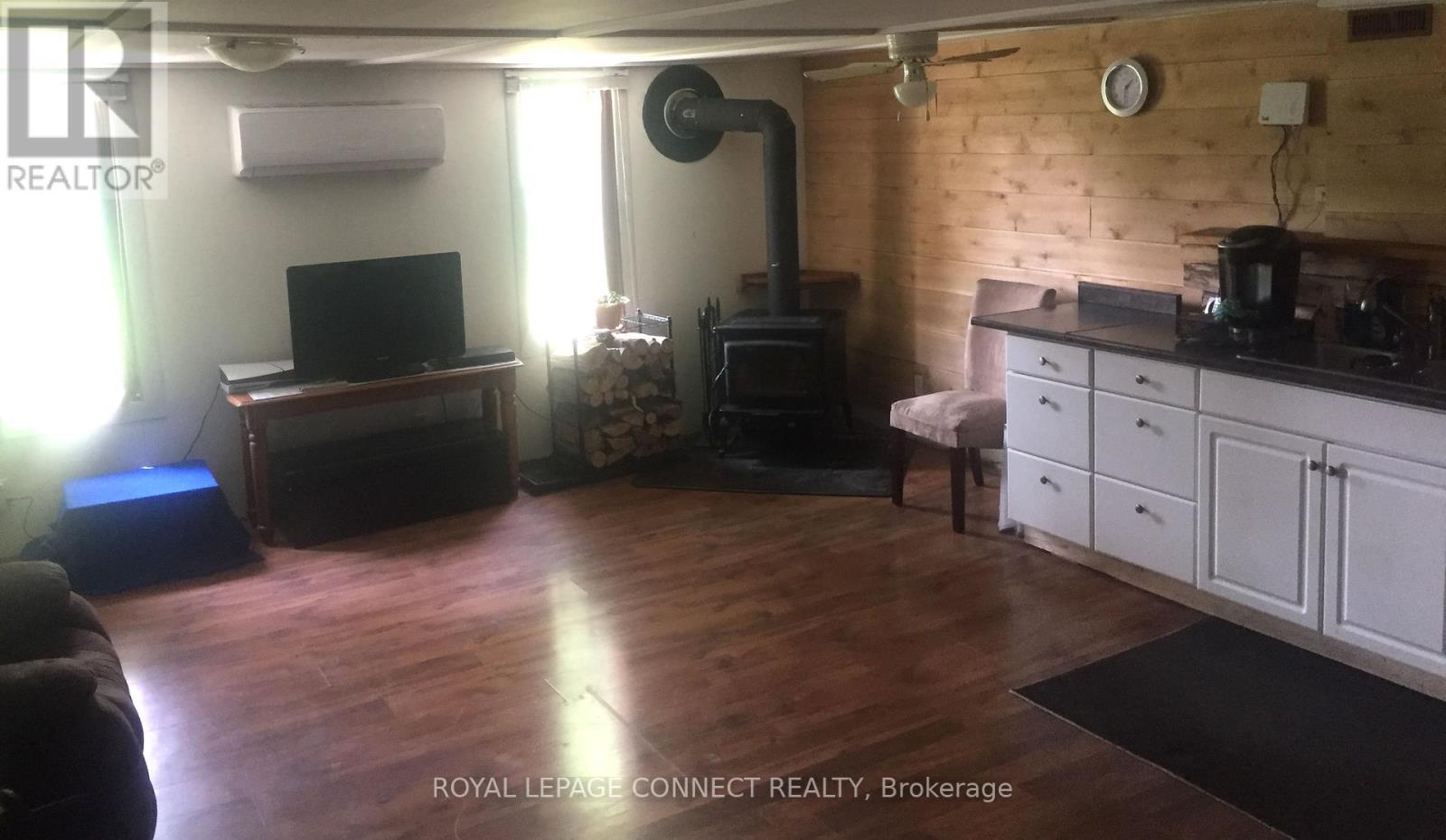 












1256 ELM TREE ROAD

,
Central Frontenac,




Ontario
K0H1B0

