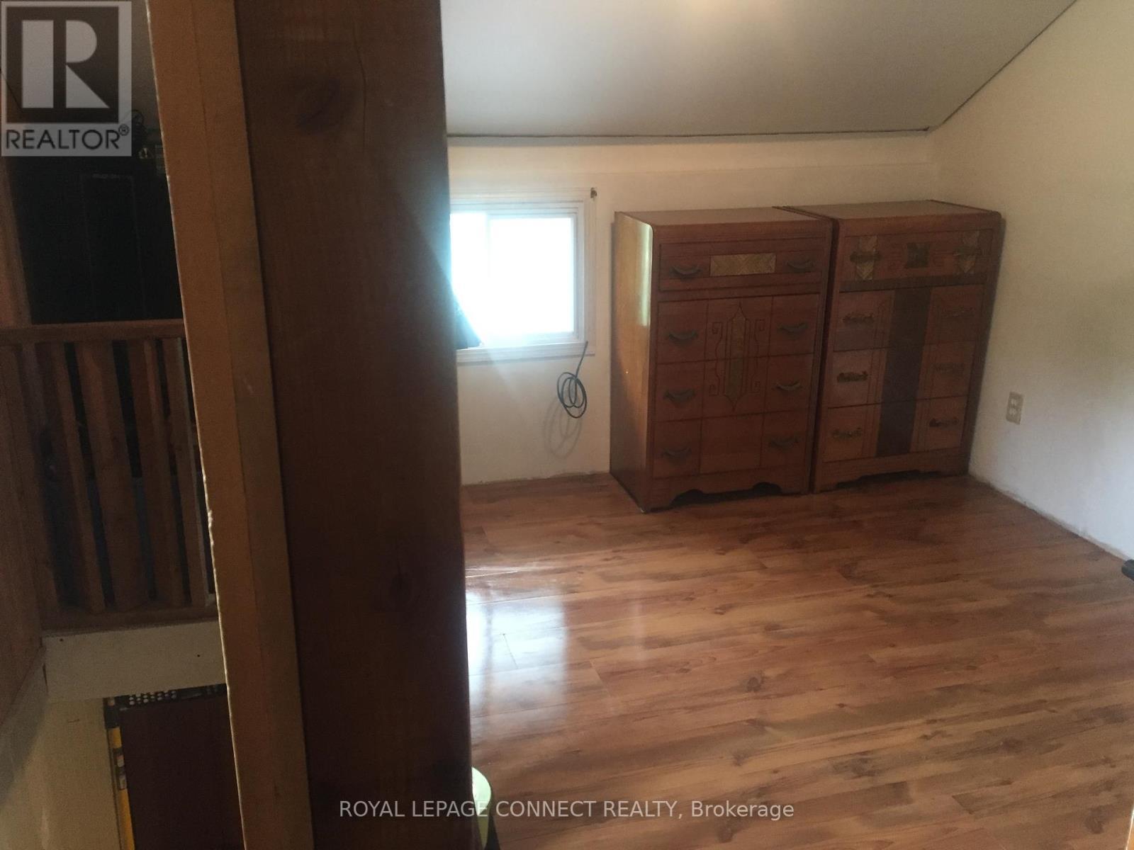 












1256 ELM TREE ROAD

,
Central Frontenac,




Ontario
K0H1B0

