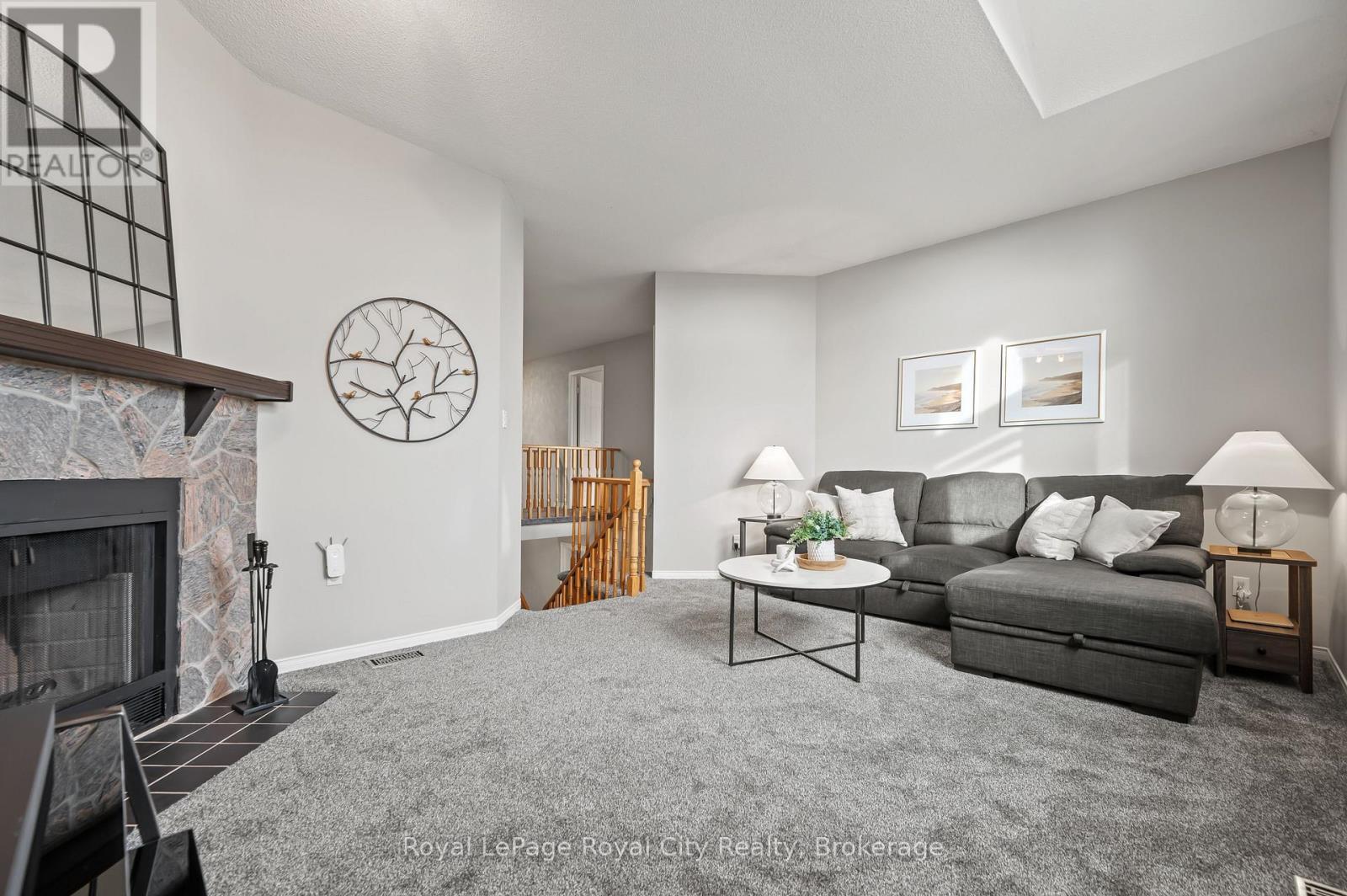 












6515 ALDERWOOD TRAIL

,
Mississauga (Lisgar),




Ontario
L5N6W5

