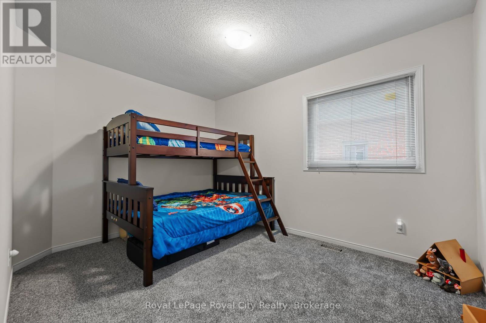 












6515 ALDERWOOD TRAIL

,
Mississauga (Lisgar),




Ontario
L5N6W5

