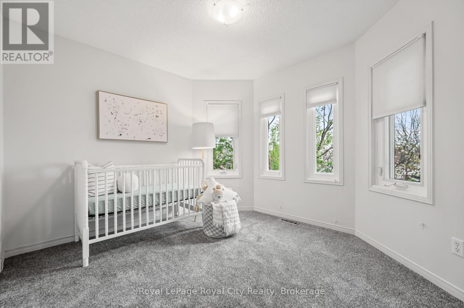 












6515 ALDERWOOD TRAIL

,
Mississauga (Lisgar),




Ontario
L5N6W5

