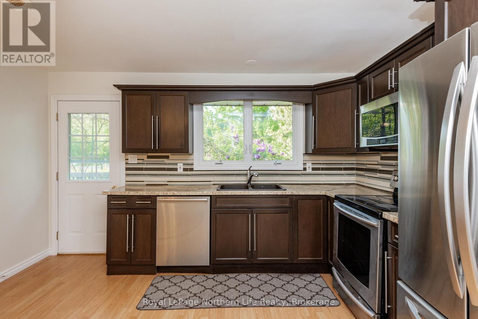 












120 MACBETH CRESCENT S

,
North Bay (Widdifield),




Ontario
P1B7X6

