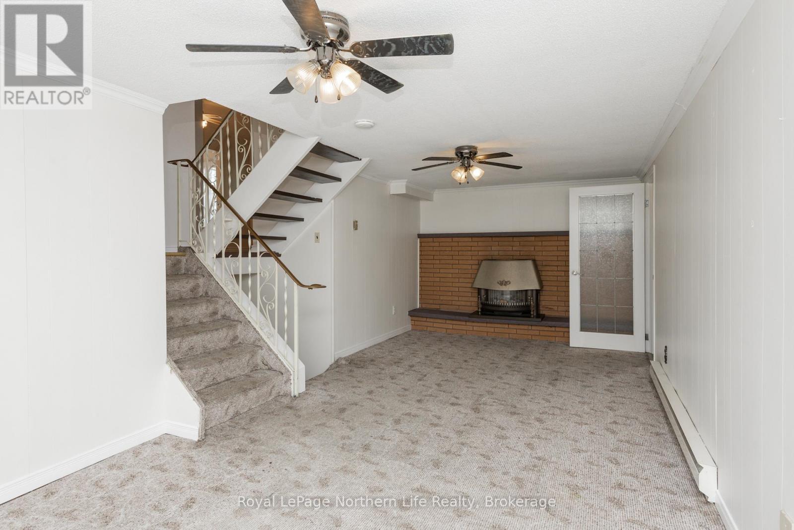 












120 MACBETH CRESCENT S

,
North Bay (Widdifield),




Ontario
P1B7X6

