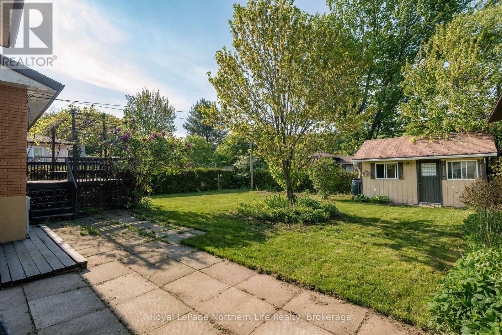 












120 MACBETH CRESCENT S

,
North Bay (Widdifield),




Ontario
P1B7X6

