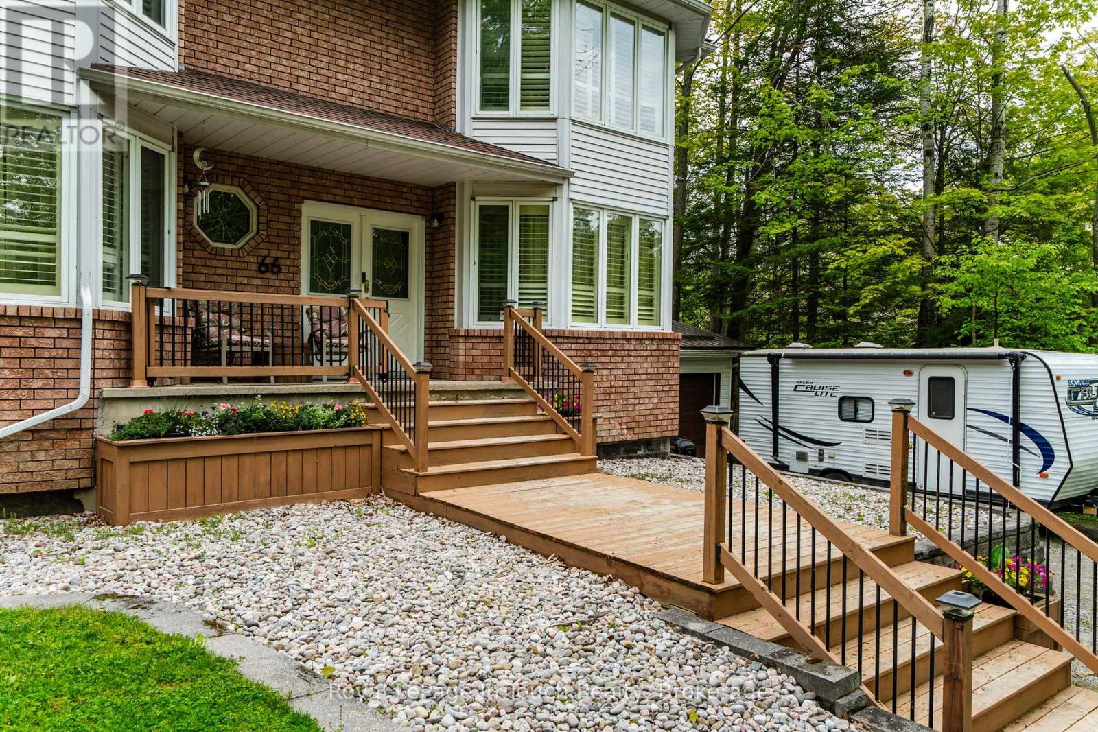












66 JOLIET CRESCENT

,
Tiny,




Ontario
L9M0G3

