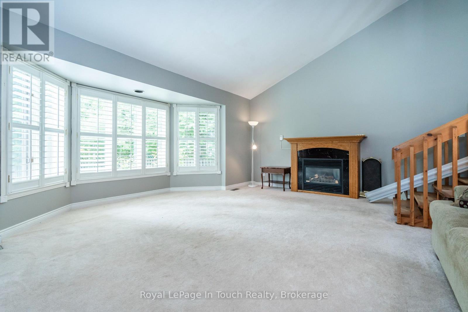 












66 JOLIET CRESCENT

,
Tiny,




Ontario
L9M0G3

