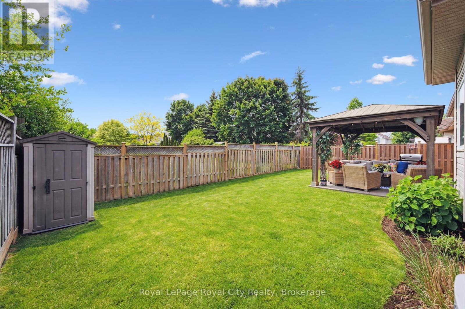 












5 HANEY DRIVE

,
Guelph (Pineridge/Westminster Woods),




Ontario
N1L1N3

