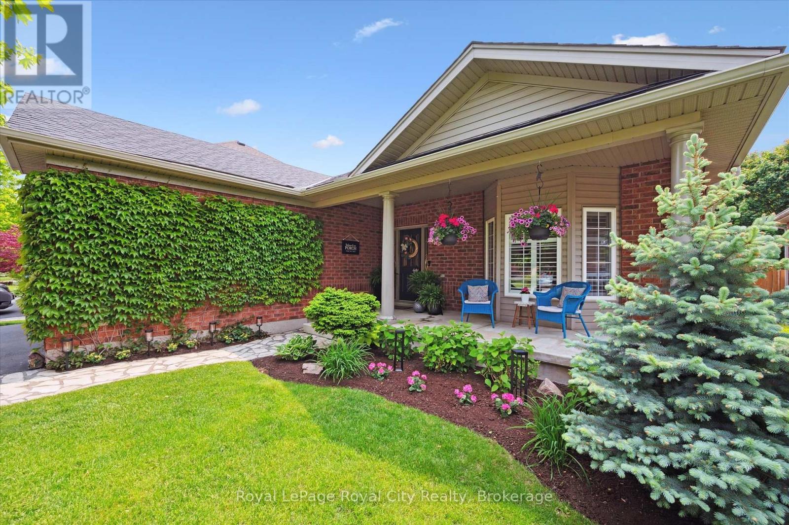 












5 HANEY DRIVE

,
Guelph (Pineridge/Westminster Woods),




Ontario
N1L1N3

